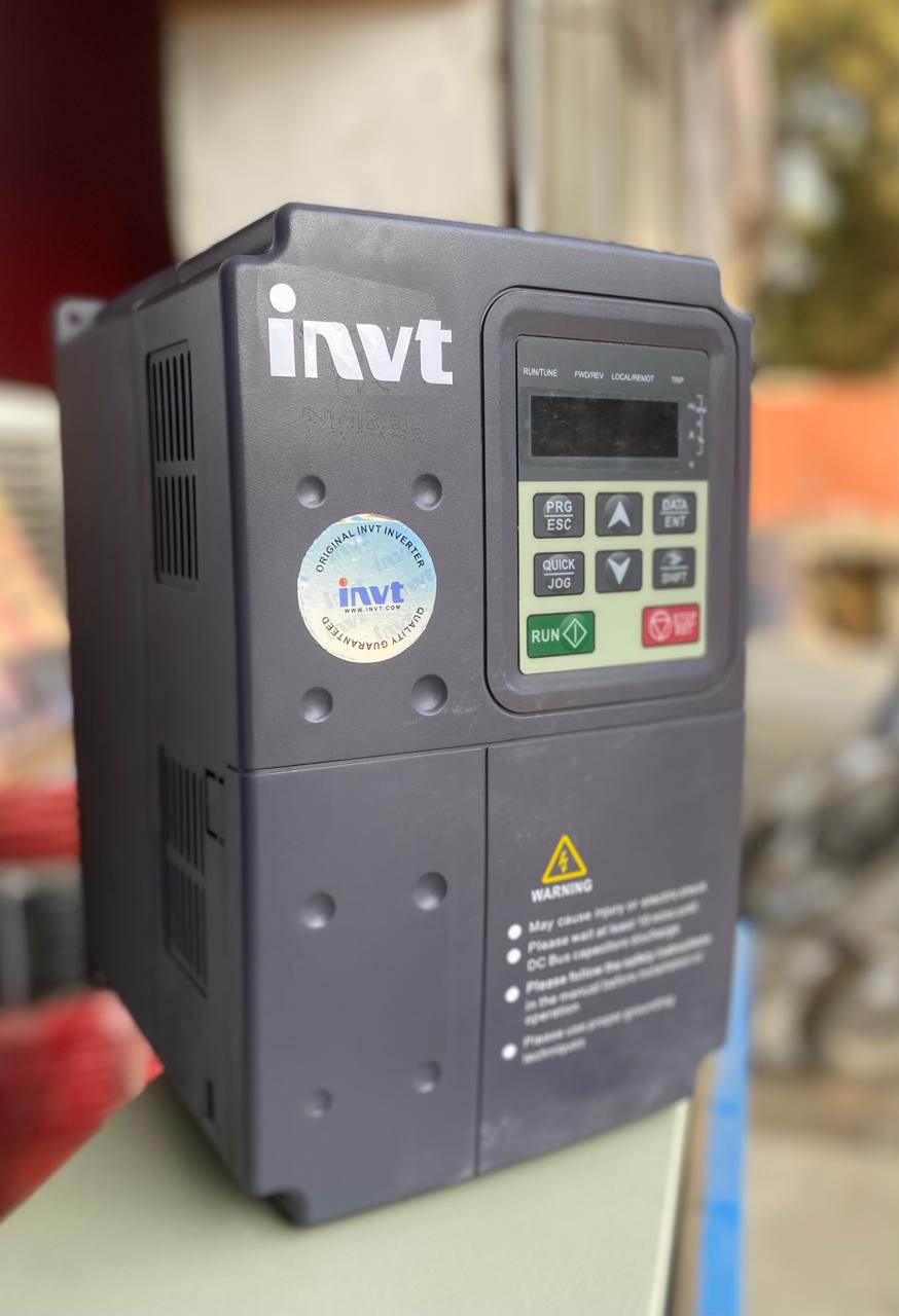 ''4.7/5.5 kW Heavy-Duty Motor Inverter – Reliable Industrial Power''