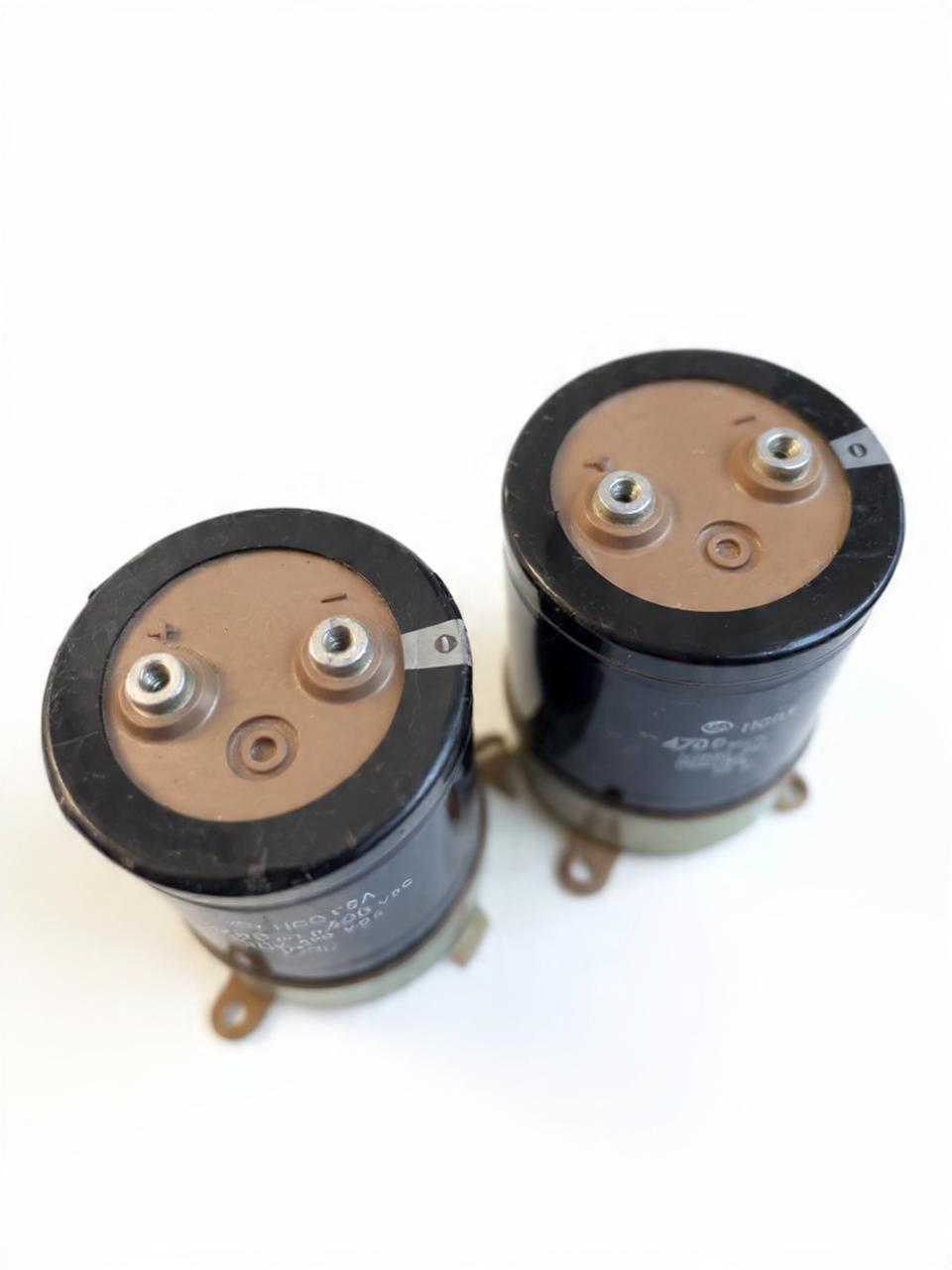 Ultra-Stable Voltage Control Inverter Capacitor